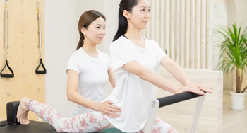 bloom pilates　レッスン