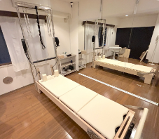 STUDIO IVY　スタジオ
