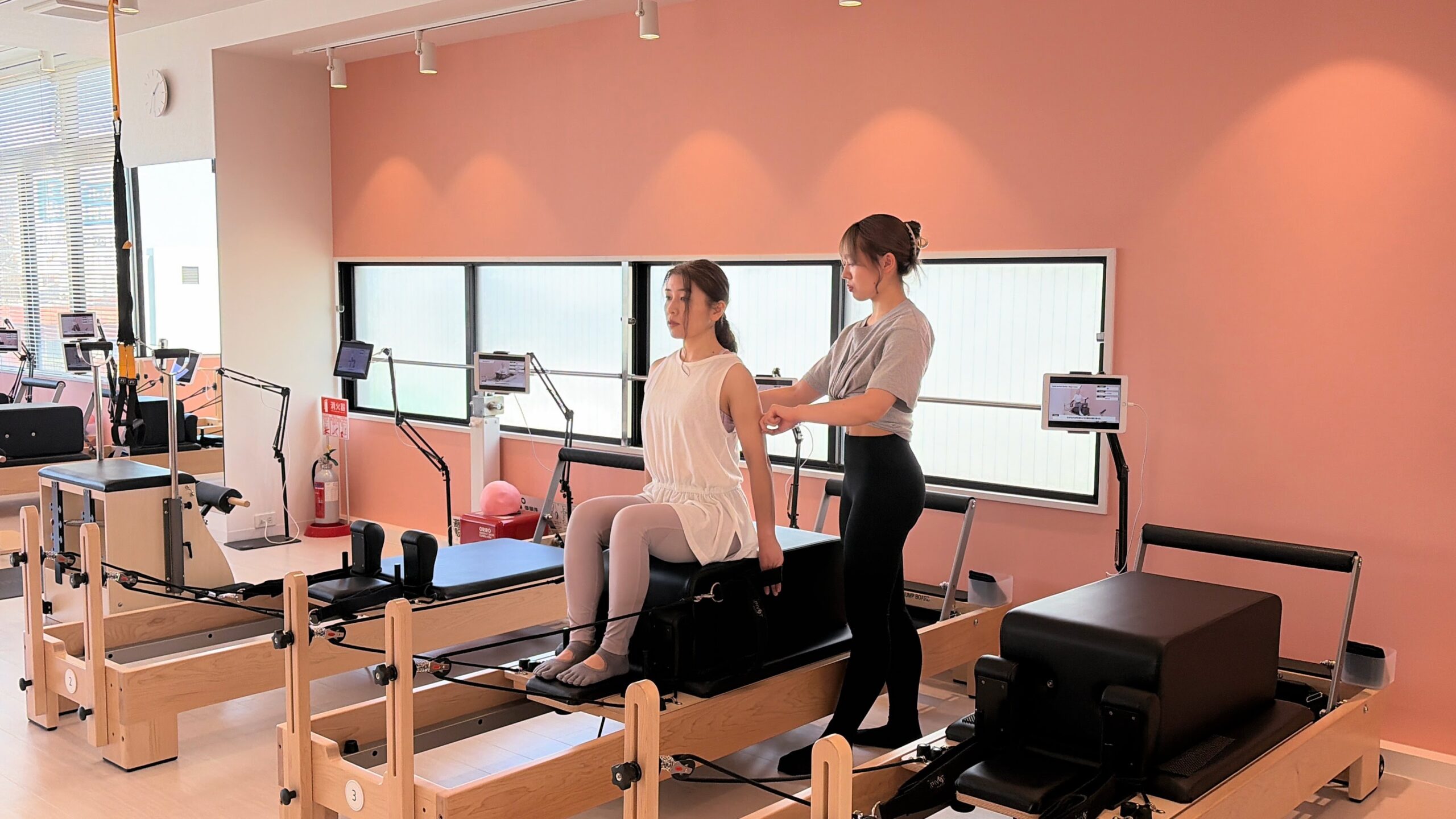 アーバンクラシックピラティストレーニングオリジナル写真