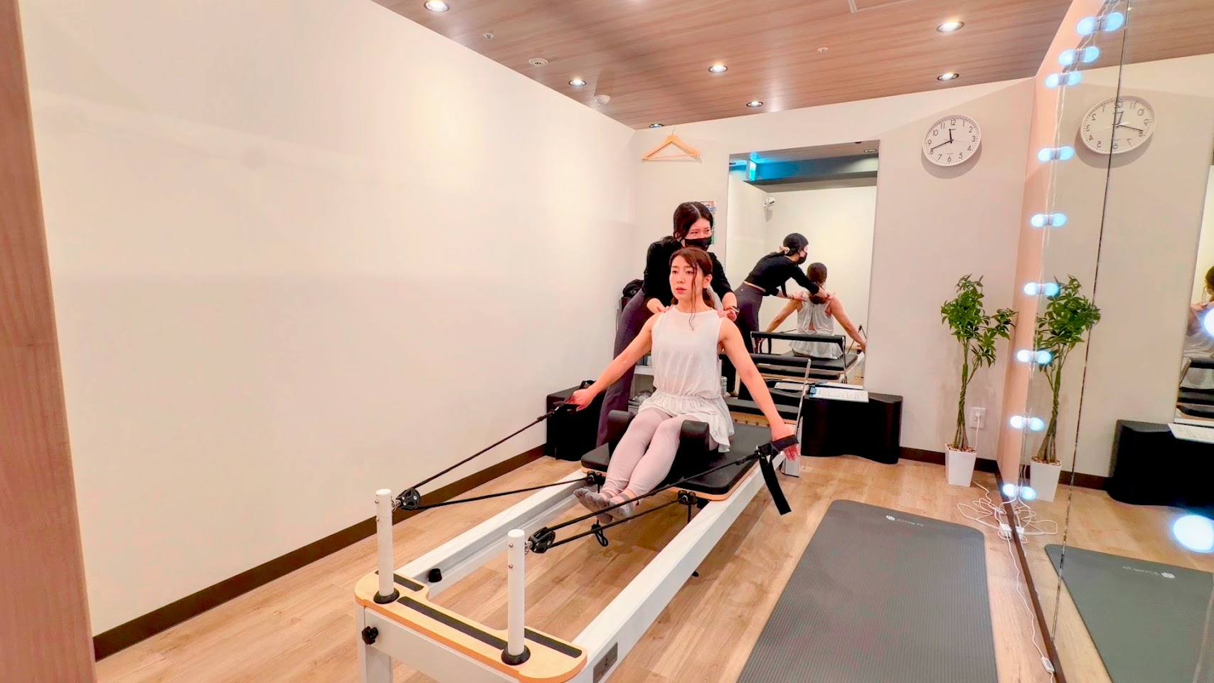 24/7Pilatesエクササイズ風景